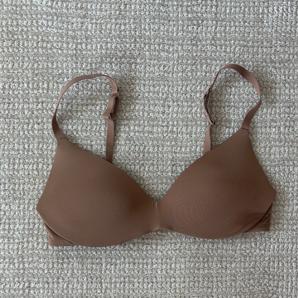 SKIMS Brown Smooth T-Shirt Bra